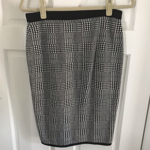 Vince Camuto Plaid Sweater Skirt S - Picture 8 of 9